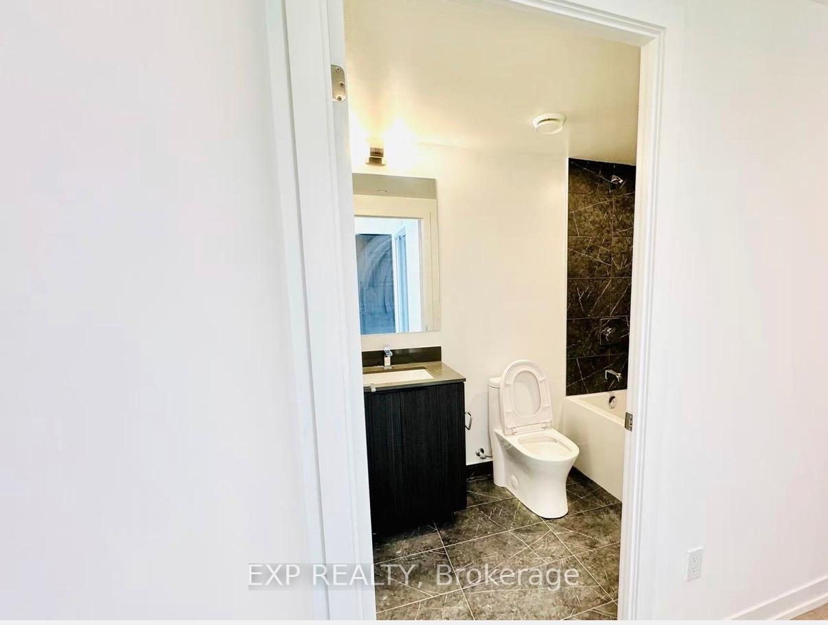 Photo 9 of Unit 3701, 82 Dalhousie Street, Toronto, Church-Yonge Corridor — HOMEH