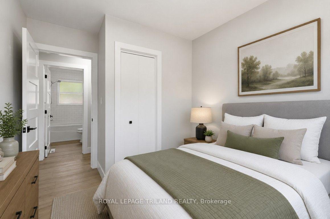 Photo 15 of 308 Reynolds Road, London, South B — HOMEH