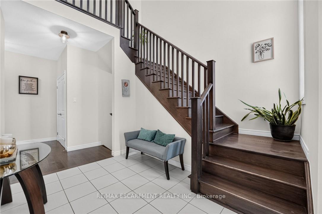 Photo 6 of 149 Dennis Drive, West Lincoln, Smithville — HOMEH