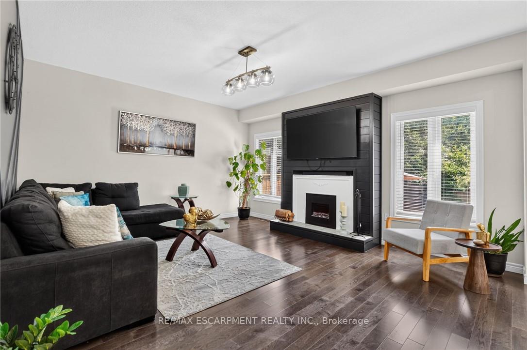 Photo 9 of 149 Dennis Drive, West Lincoln, Smithville — HOMEH