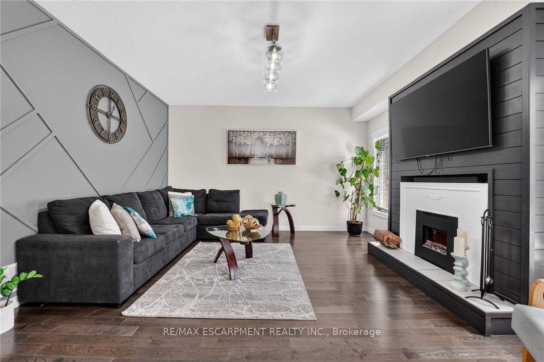 Photo 10 of 149 Dennis Drive, West Lincoln, Smithville — HOMEH