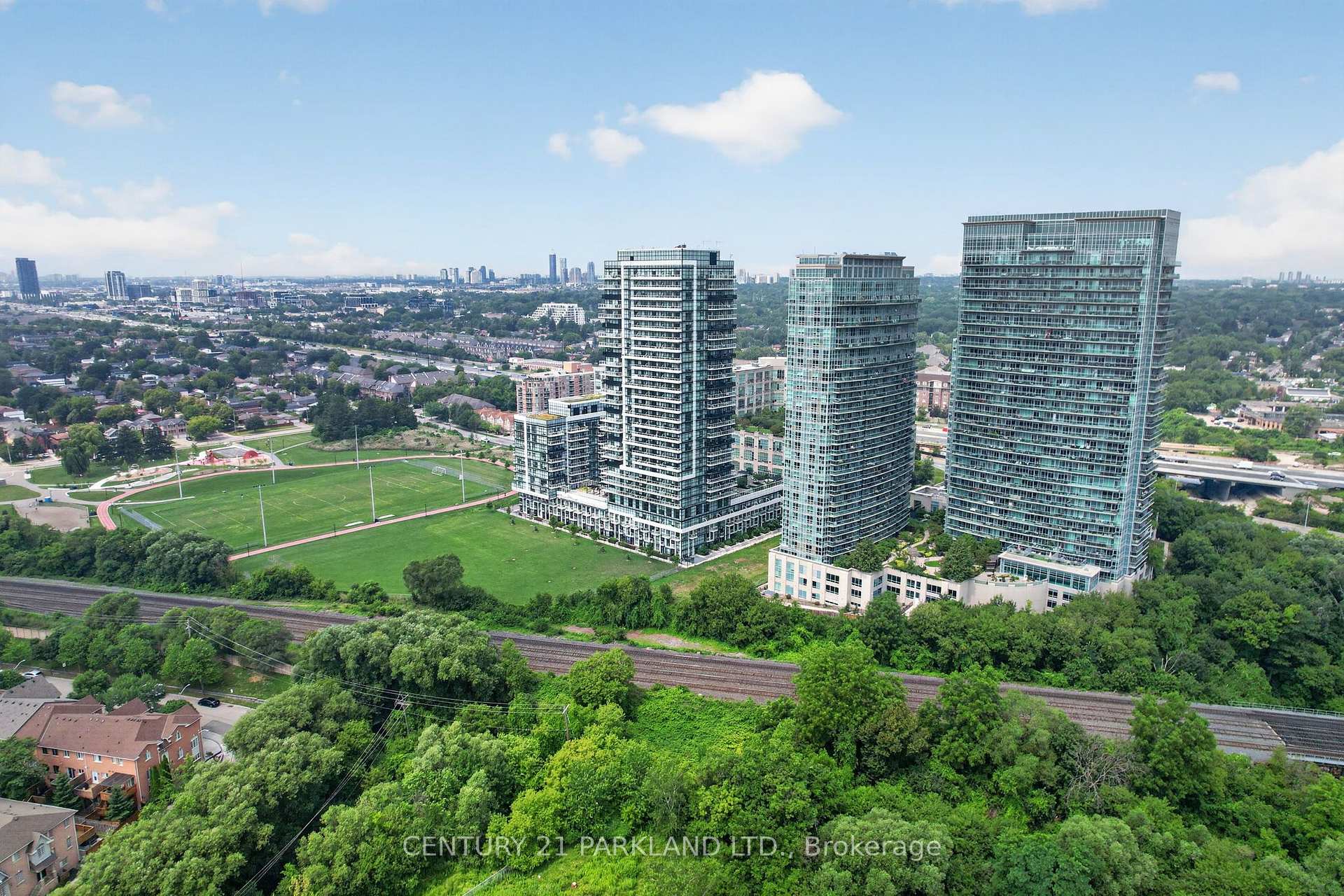 Photo 4 of Unit 1103, 155 Legion Road, Etobicoke, Mimico — HOMEH