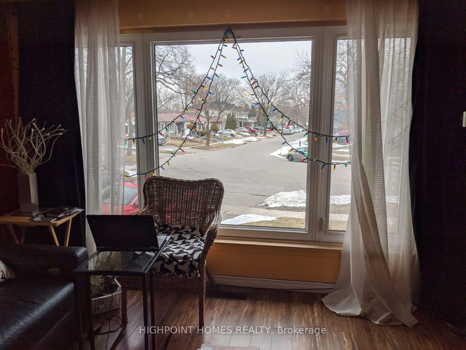 Photo 7 of 18 Edenmills Drive, Scarborough, Morningside — HOMEH