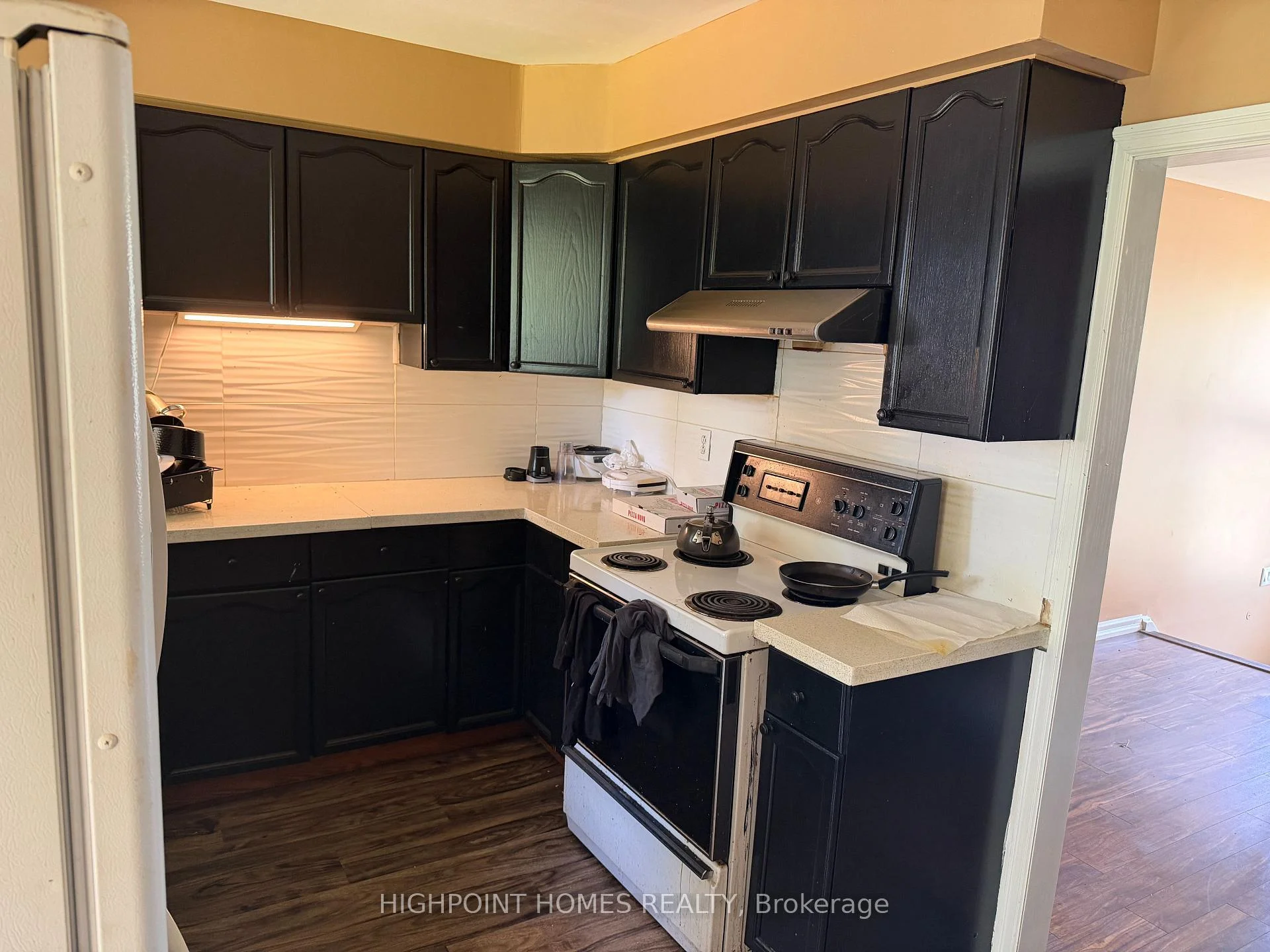 Photo 16 of 18 Edenmills Drive, Scarborough, Morningside — HOMEH