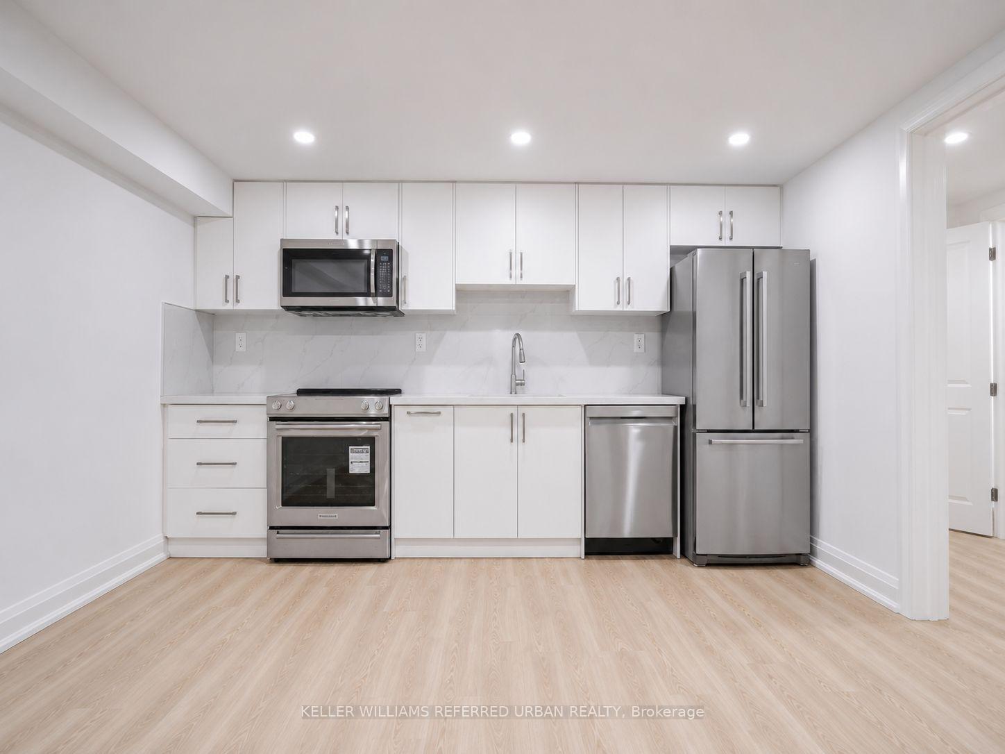 Photo 4 of 6 Chapeltown Crescent, Scarborough, Steeles — HOMEH