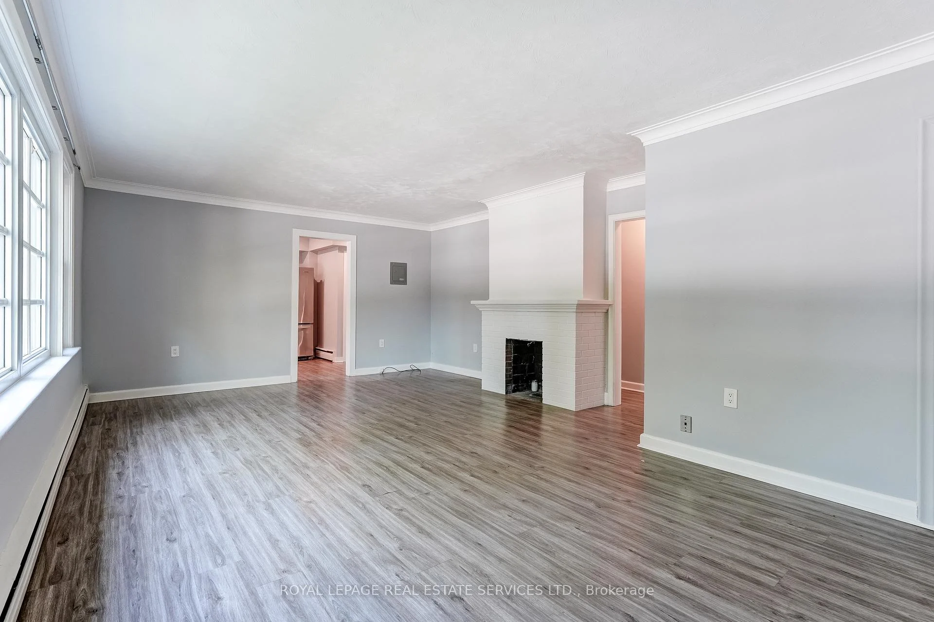 Photo 13 of Unit Lower Level 1, 302 Maple Avenue, Oakville, Old Oakville — HOMEH