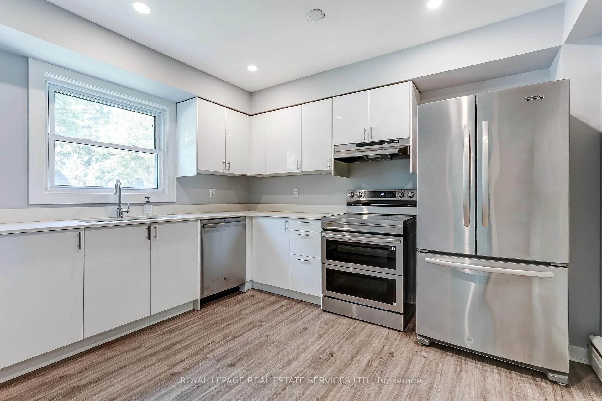 Photo 18 of Unit Lower Level 1, 302 Maple Avenue, Oakville, Old Oakville — HOMEH