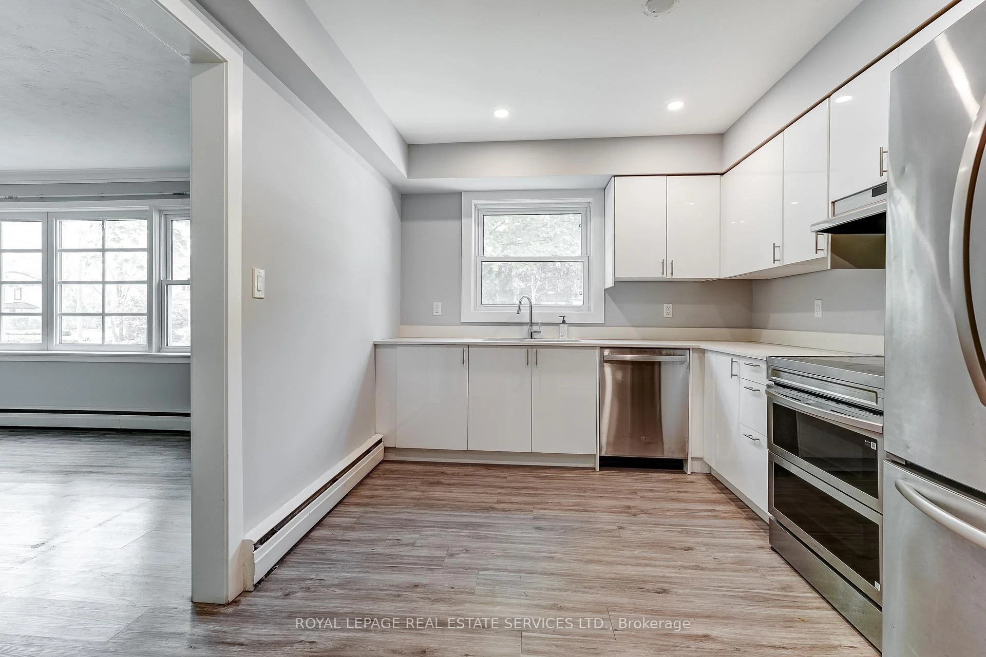 Photo 22 of Unit Lower Level 1, 302 Maple Avenue, Oakville, Old Oakville — HOMEH