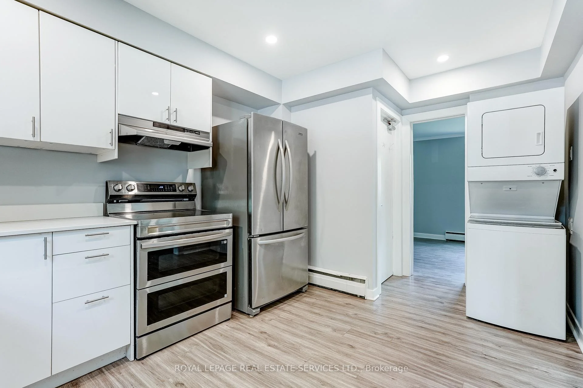 Photo 33 of Unit Lower Level 1, 302 Maple Avenue, Oakville, Old Oakville — HOMEH