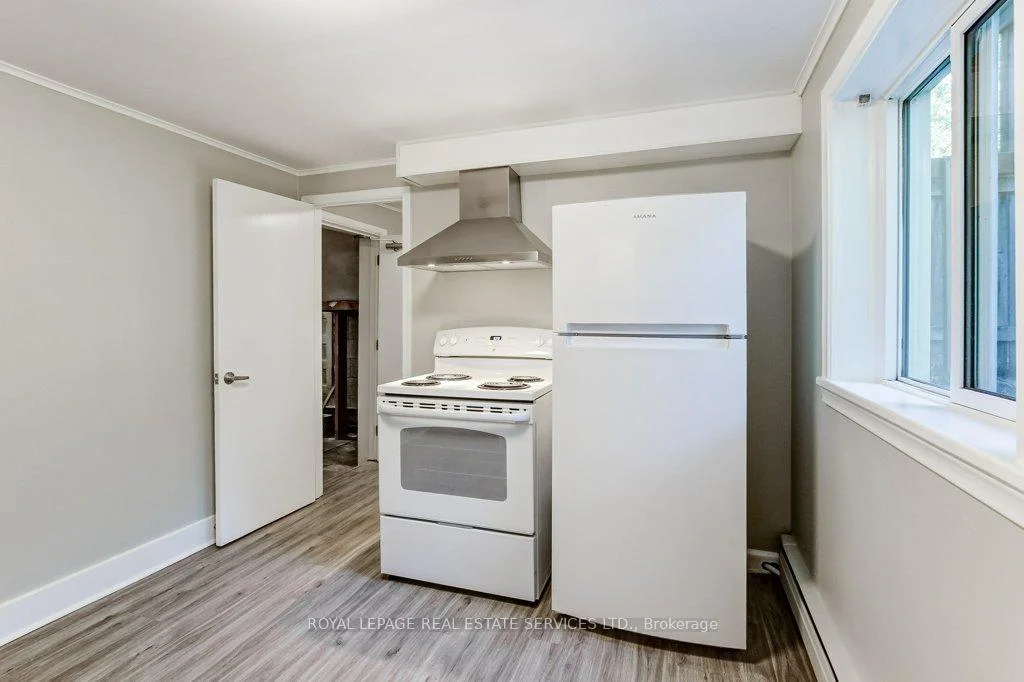 Photo 65 of Unit Lower Level 1, 302 Maple Avenue, Oakville, Old Oakville — HOMEH