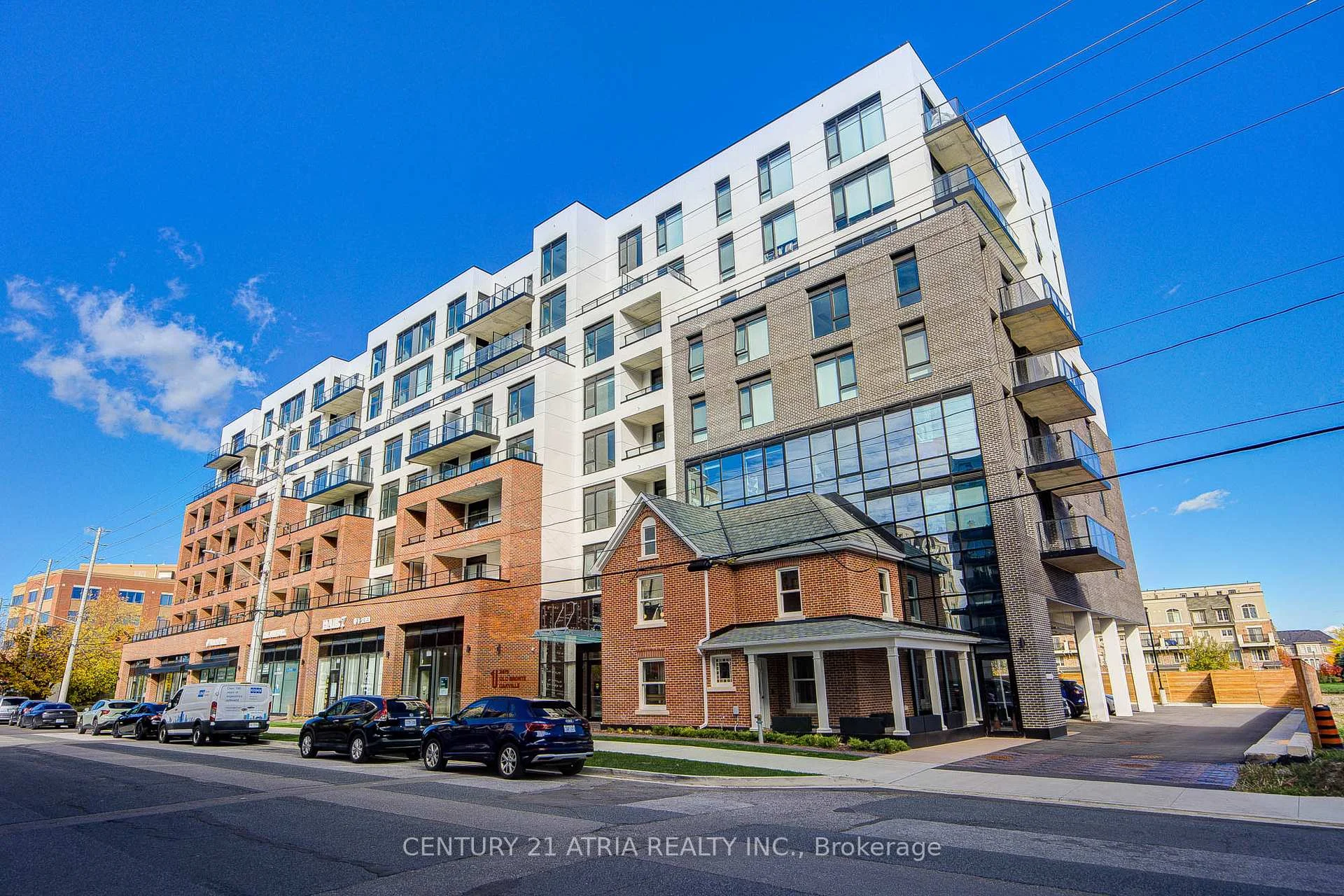 Photo 2 of Unit 707, 2475 Old Bronte Road, Oakville, Westmount — HOMEH