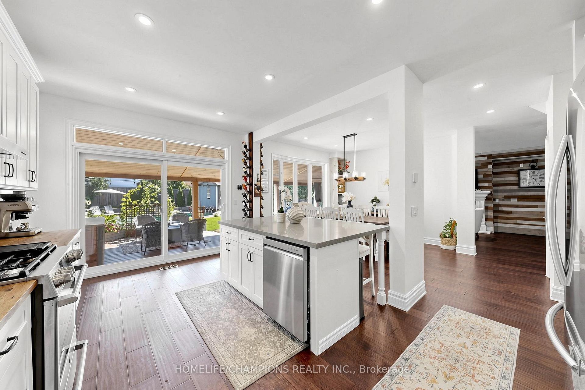 Photo 22 of 19 Tweedie Crescent, Whitby, Williamsburg — HOMEH