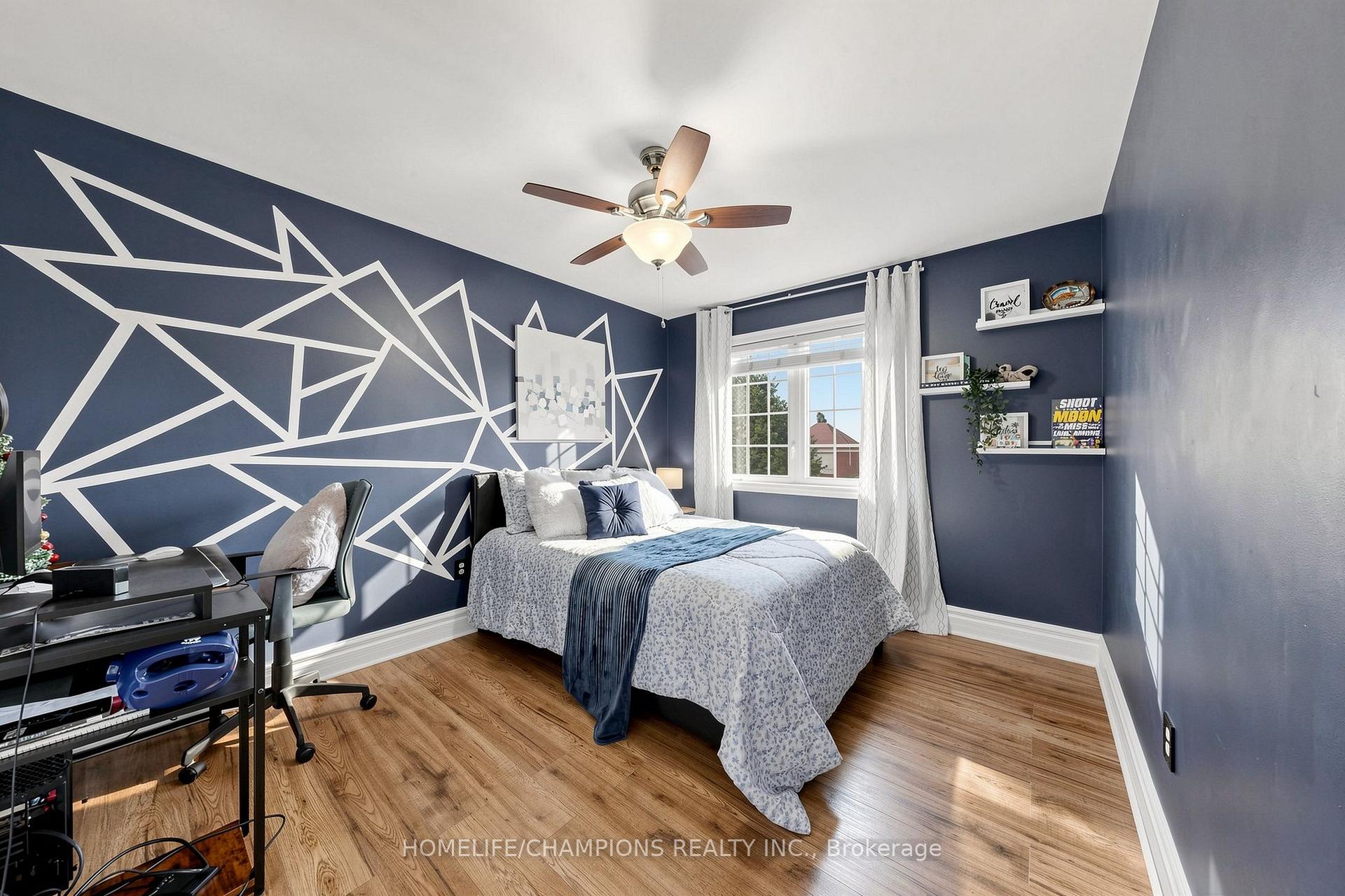 Photo 49 of 19 Tweedie Crescent, Whitby, Williamsburg — HOMEH