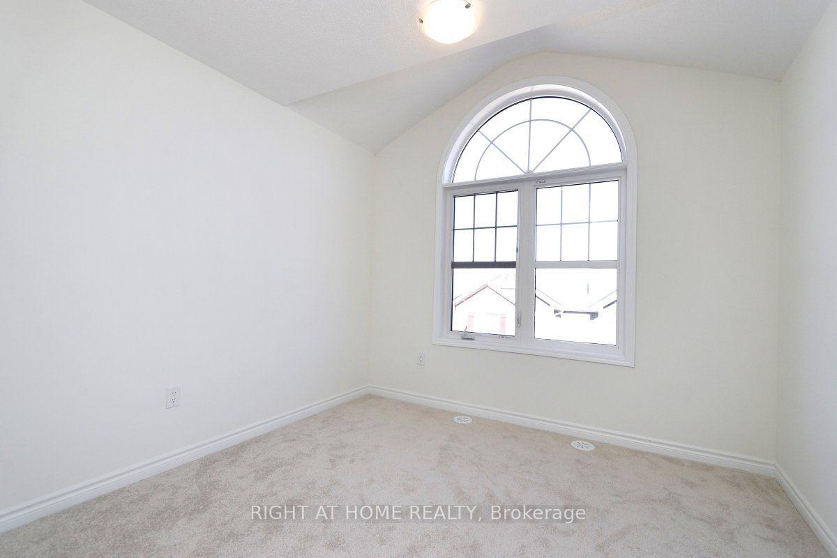 Photo 30 of Unit 115, 1000 Asleton Boulevard, Milton, Willmott — HOMEH