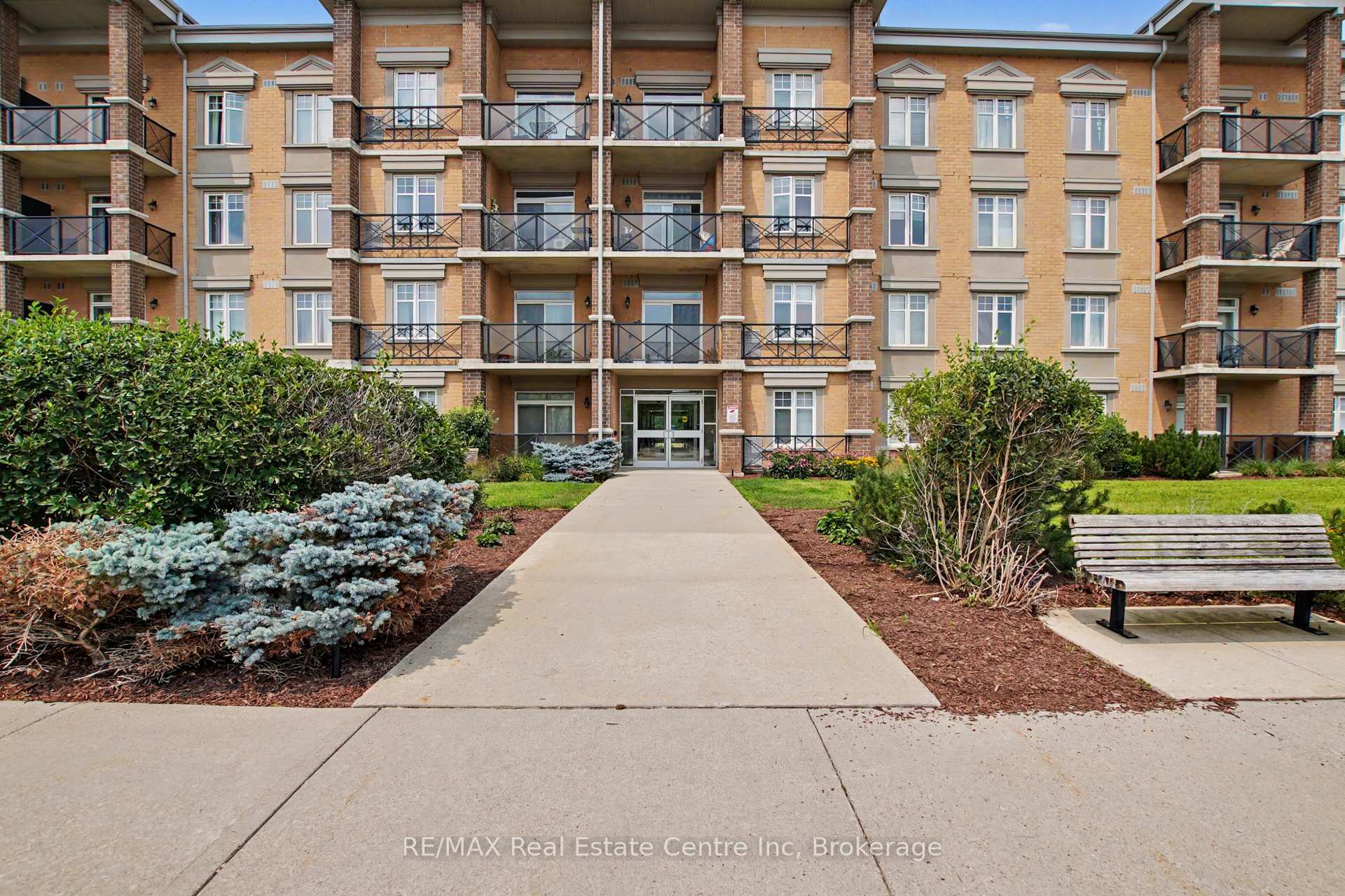 Photo of Unit 410, 2 Colonial Drive