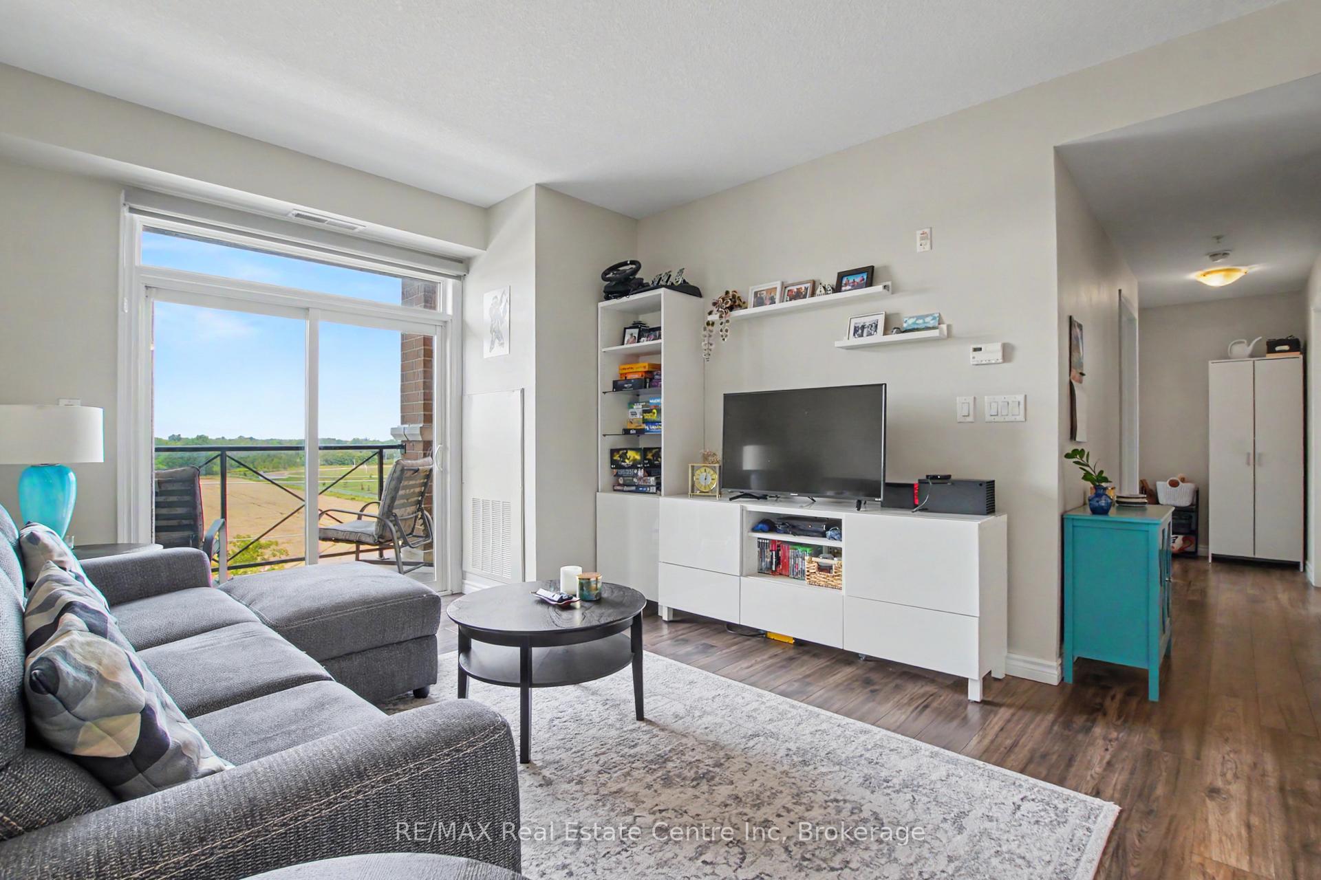 Photo 12 of Unit 410, 2 Colonial Drive, Guelph, Pineridge/Westminster Woods — HOMEH
