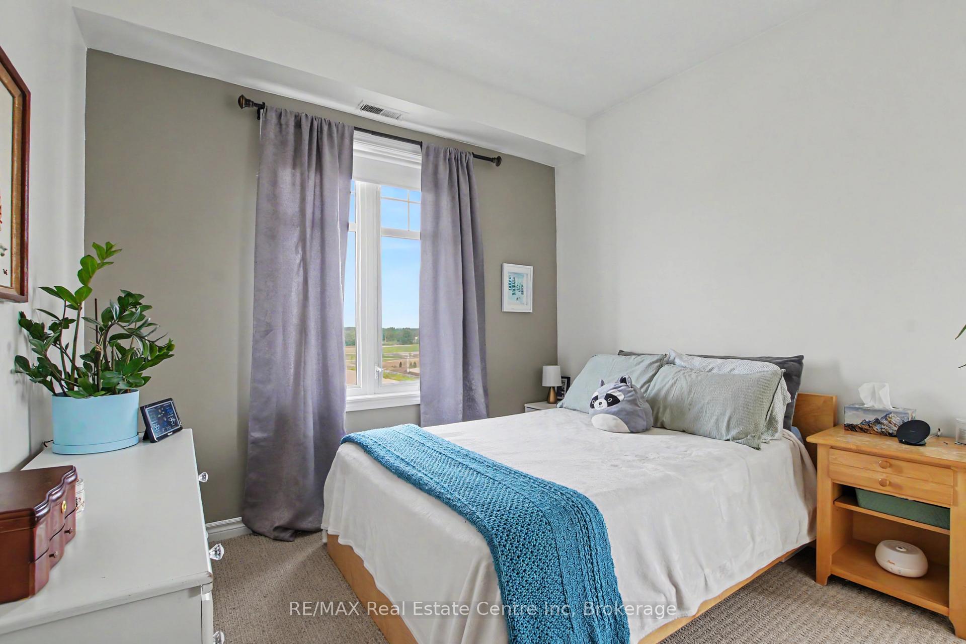Photo 15 of Unit 410, 2 Colonial Drive, Guelph, Pineridge/Westminster Woods — HOMEH