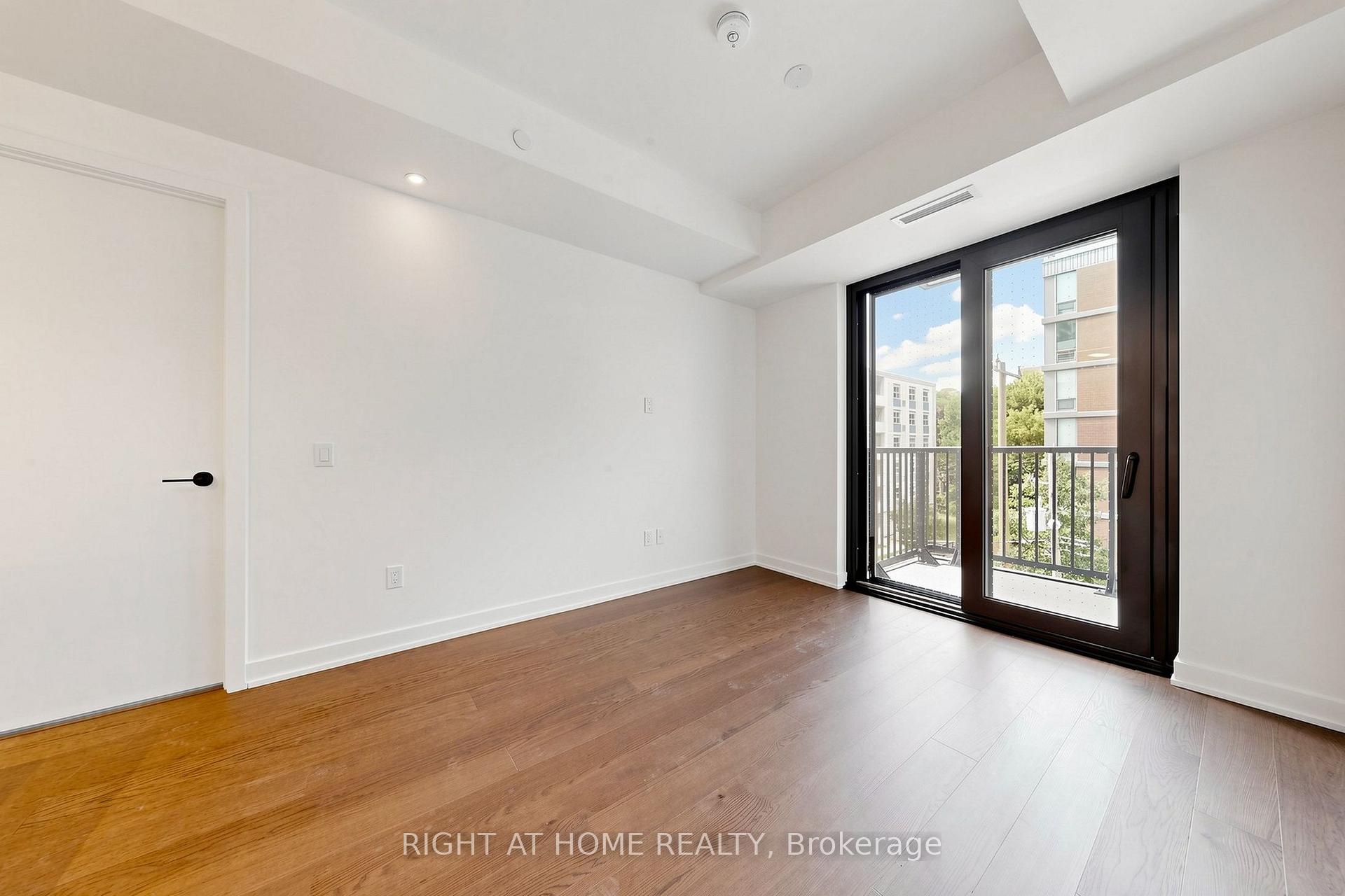 Photo 7 of Unit 521, 91 Montclair Avenue, Toronto, Forest Hill South — HOMEH