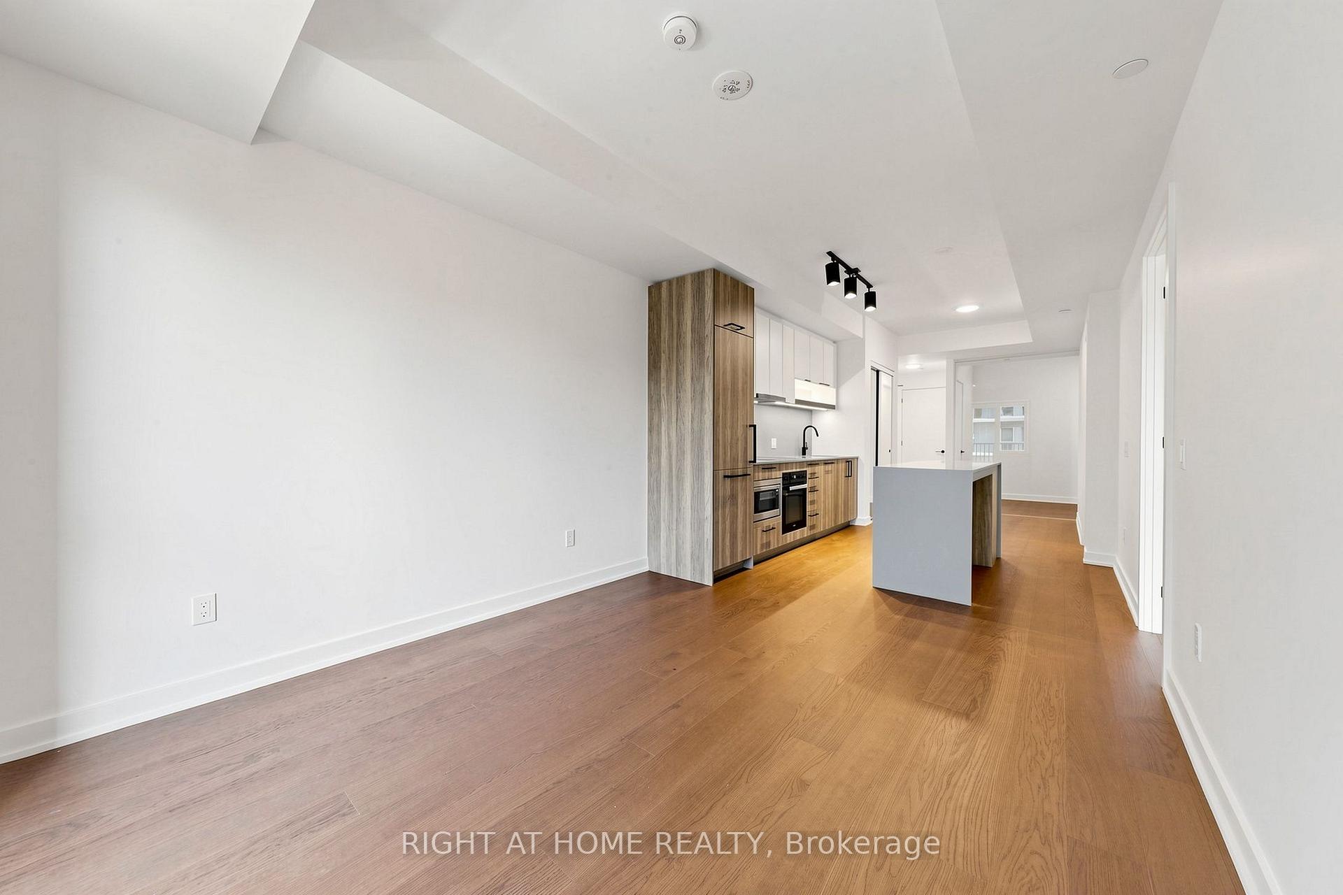 Photo 9 of Unit 521, 91 Montclair Avenue, Toronto, Forest Hill South — HOMEH