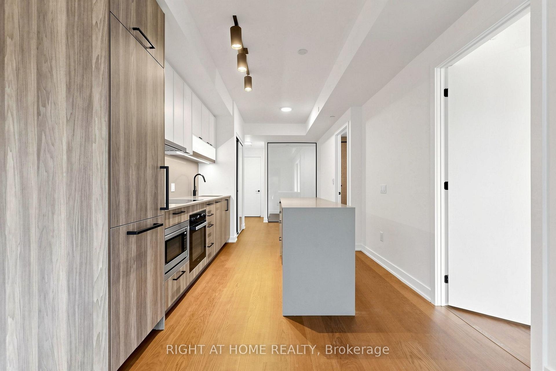 Photo 12 of Unit 521, 91 Montclair Avenue, Toronto, Forest Hill South — HOMEH