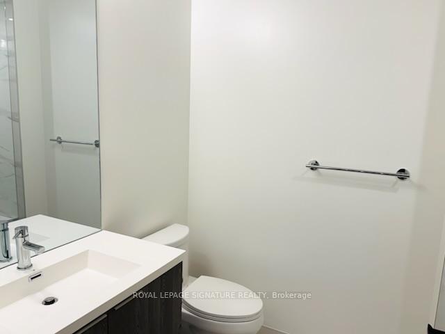 Photo 7 of Unit 705, 8 Interchange Way, Vaughan, Vaughan Corporate Centre — HOMEH