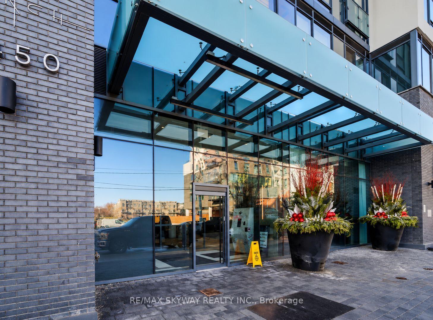 Photo 2 of Unit 217, 2450 Old Bronte Road, Oakville, Westmount — HOMEH
