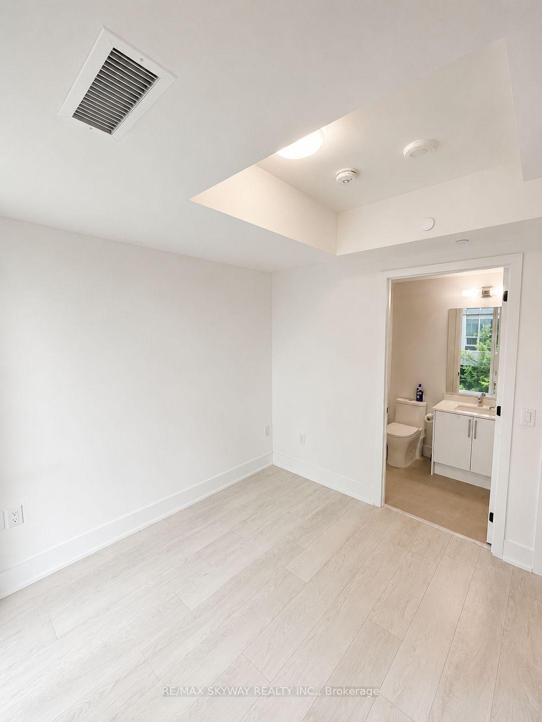 Photo 20 of Unit 217, 2450 Old Bronte Road, Oakville, Westmount — HOMEH