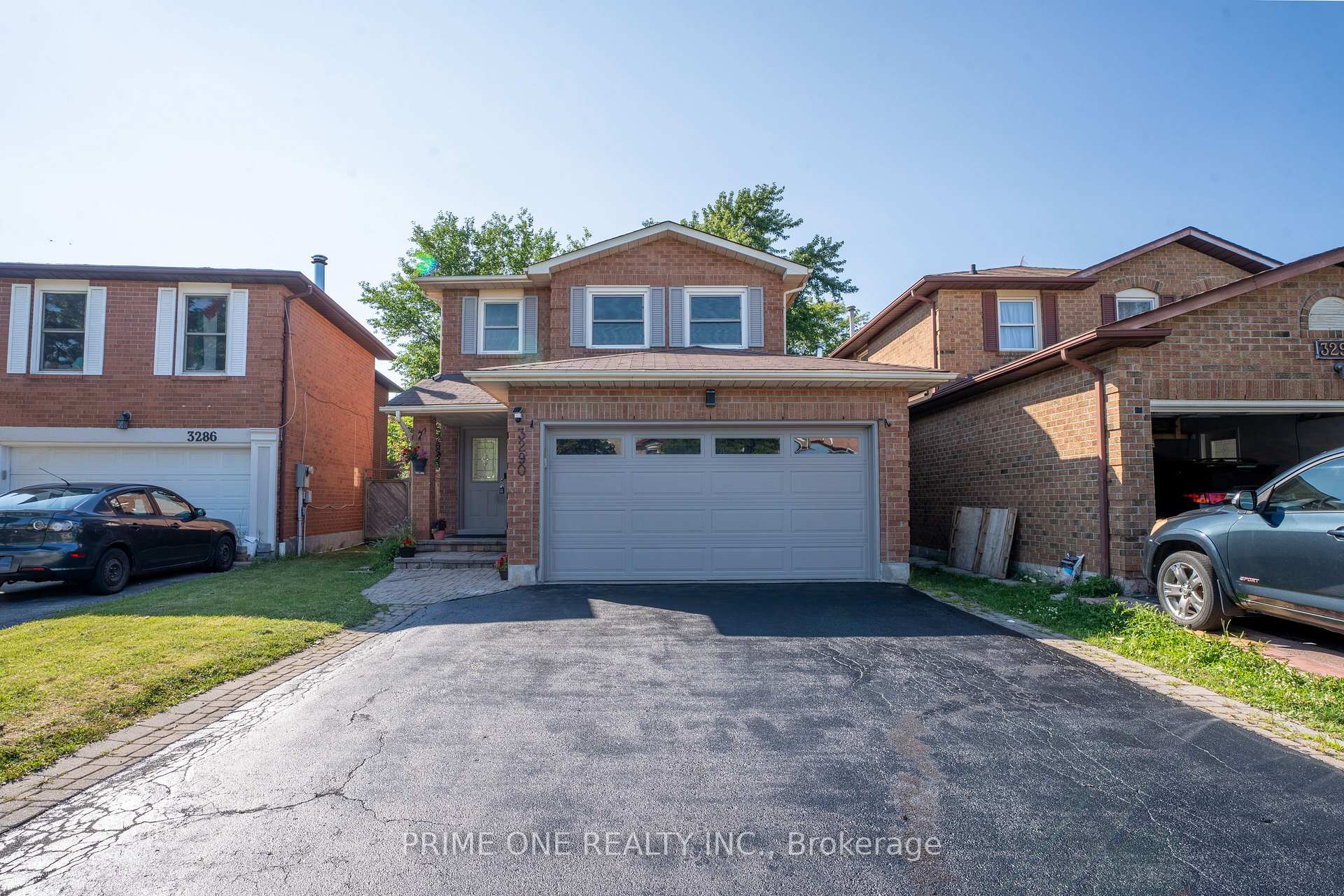 Photo 1 of 3290 Cambourne Crescent, Mississauga, Meadowvale — HOMEH