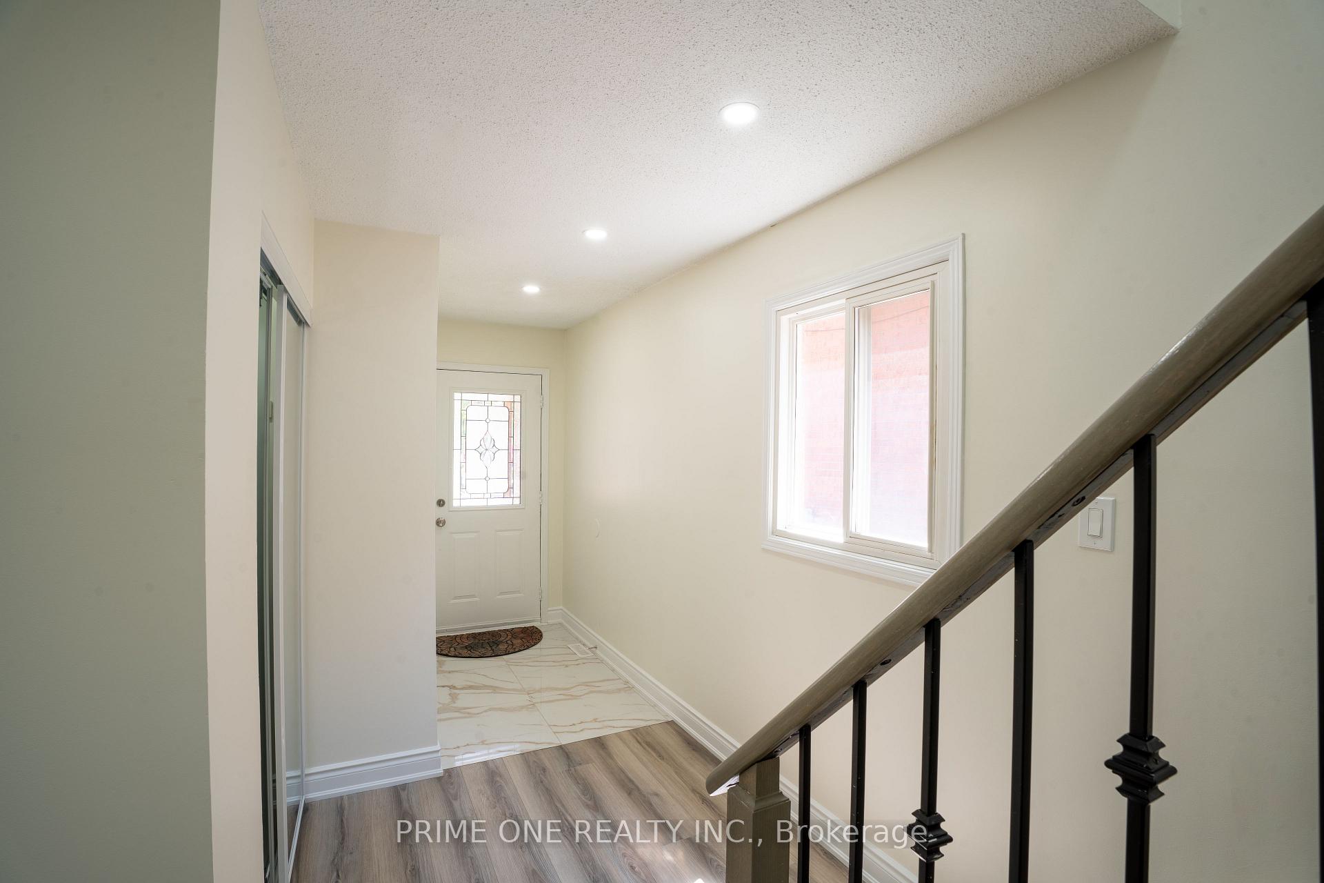 Photo 12 of 3290 Cambourne Crescent, Mississauga, Meadowvale — HOMEH