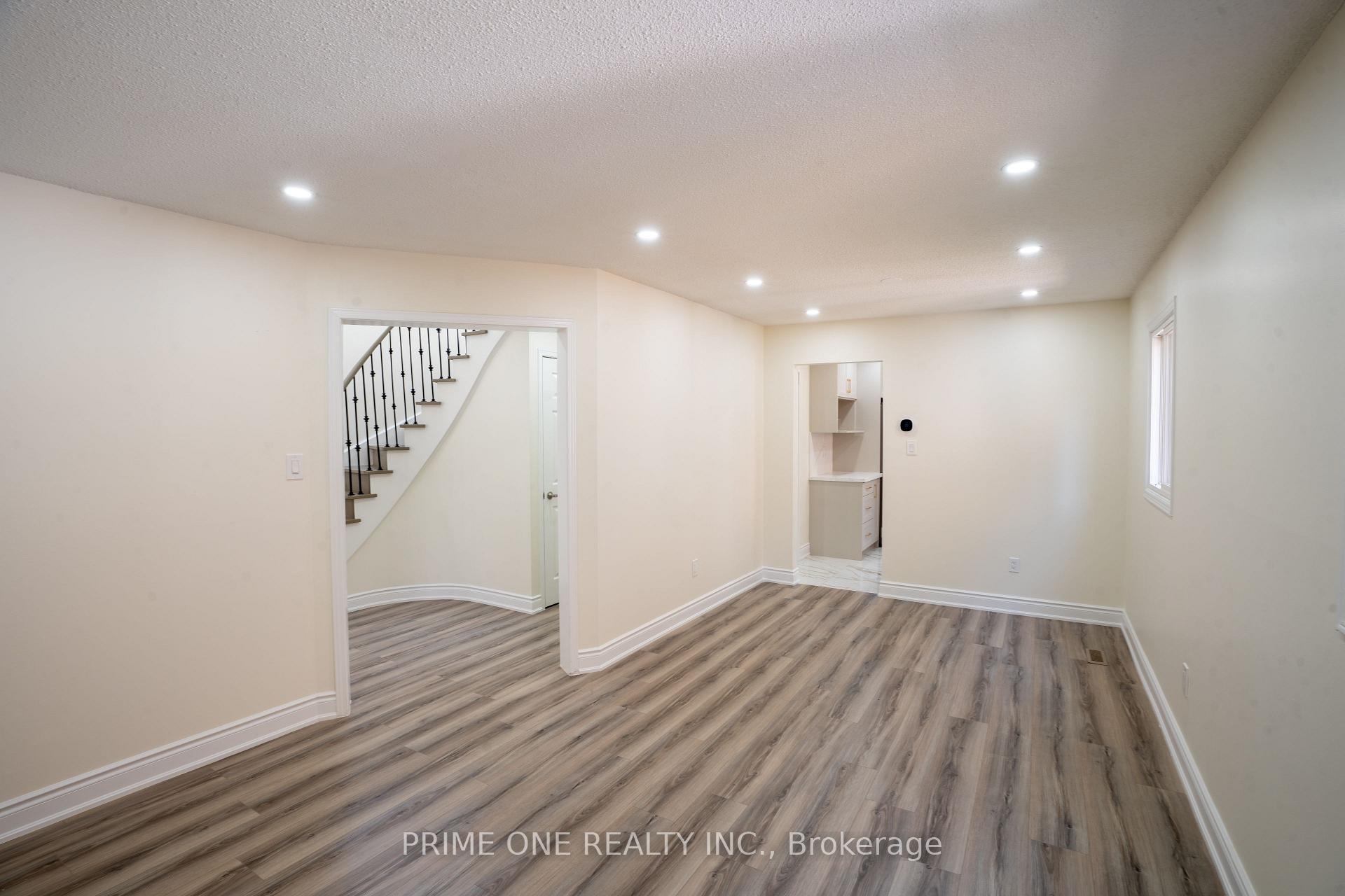 Photo 13 of 3290 Cambourne Crescent, Mississauga, Meadowvale — HOMEH