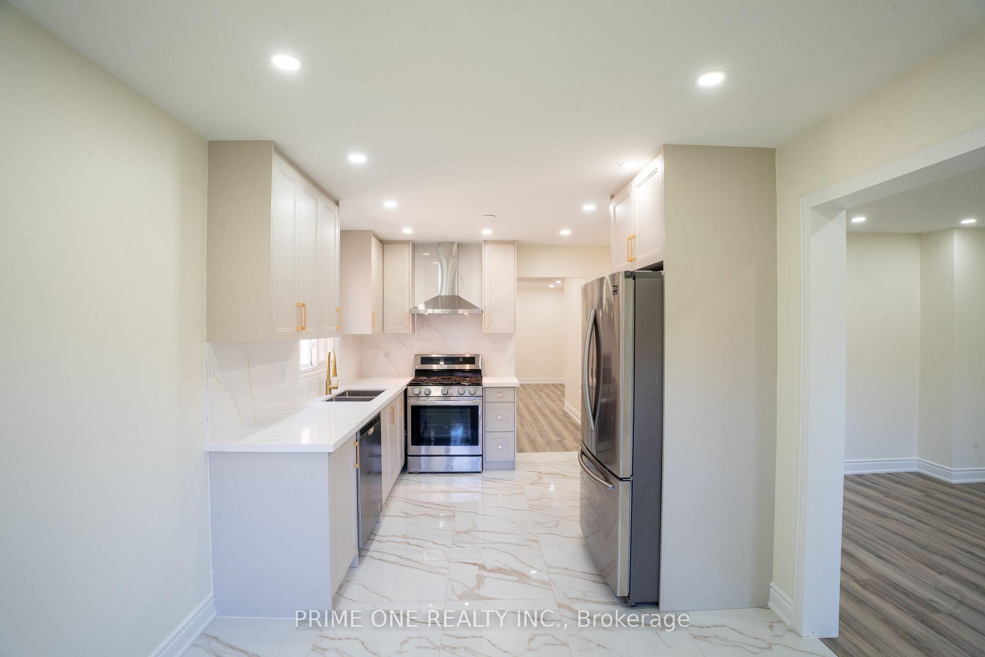 Photo 14 of 3290 Cambourne Crescent, Mississauga, Meadowvale — HOMEH