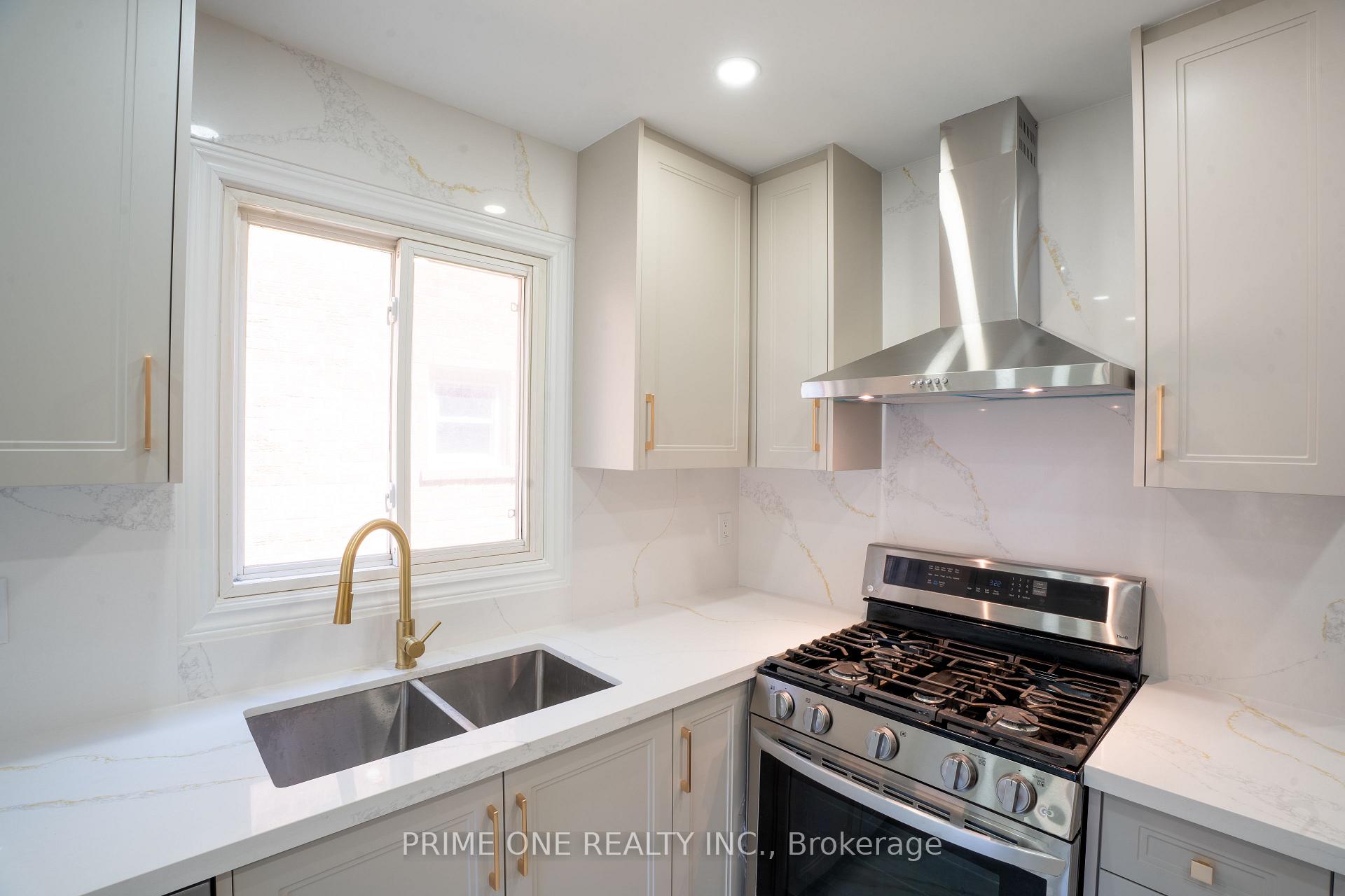 Photo 15 of 3290 Cambourne Crescent, Mississauga, Meadowvale — HOMEH