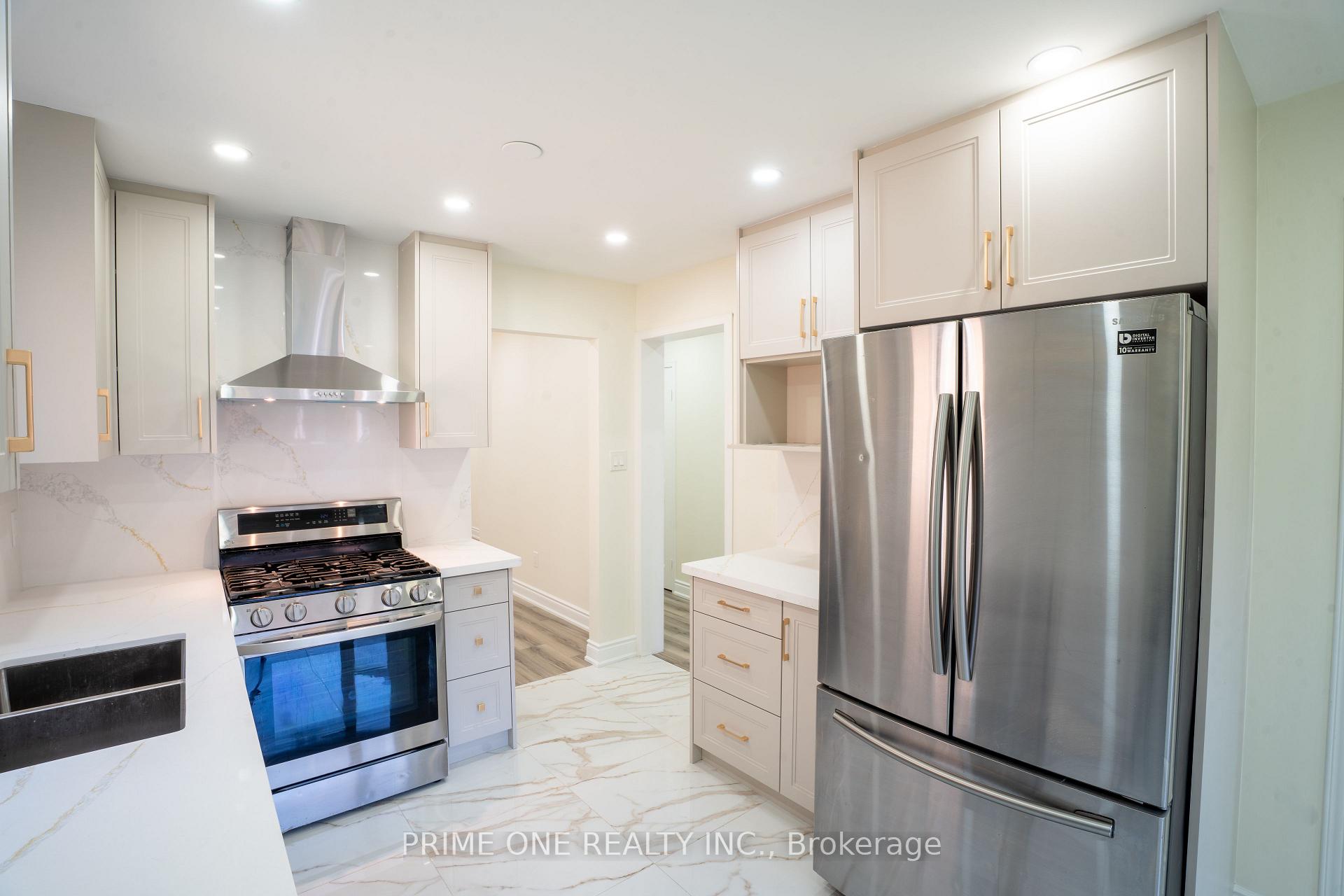 Photo 16 of 3290 Cambourne Crescent, Mississauga, Meadowvale — HOMEH