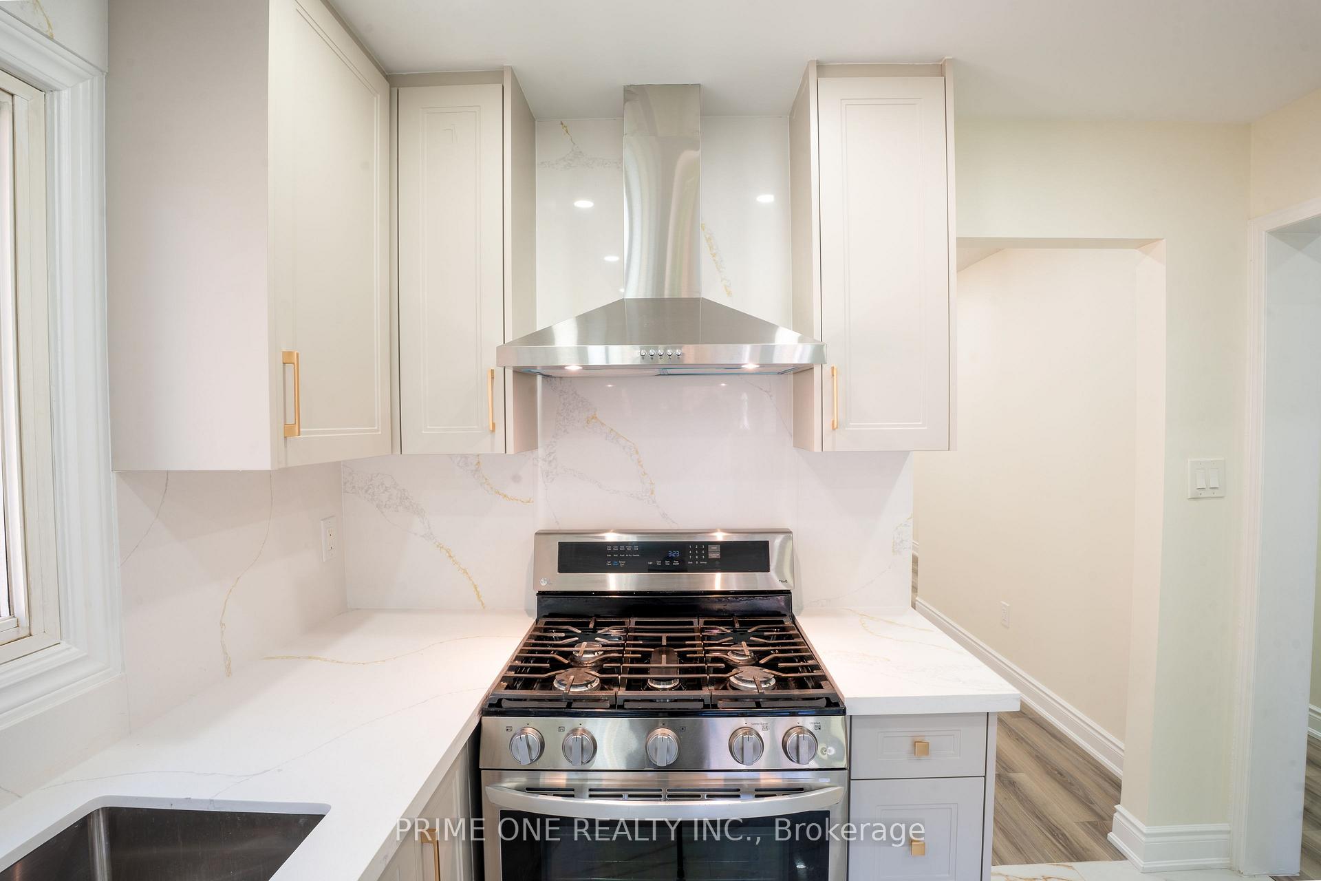 Photo 17 of 3290 Cambourne Crescent, Mississauga, Meadowvale — HOMEH
