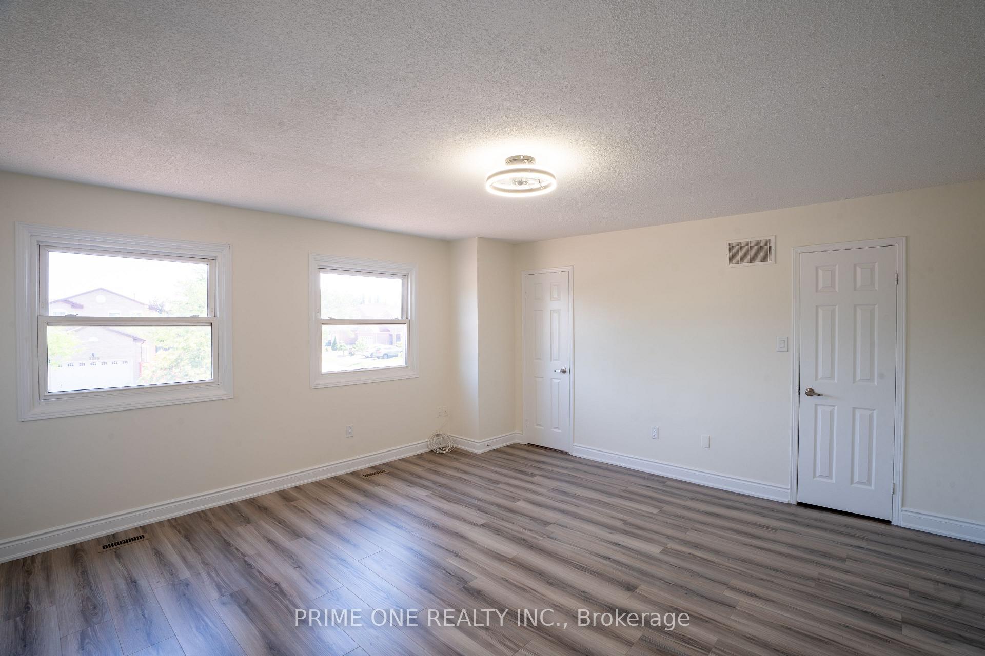 Photo 22 of 3290 Cambourne Crescent, Mississauga, Meadowvale — HOMEH