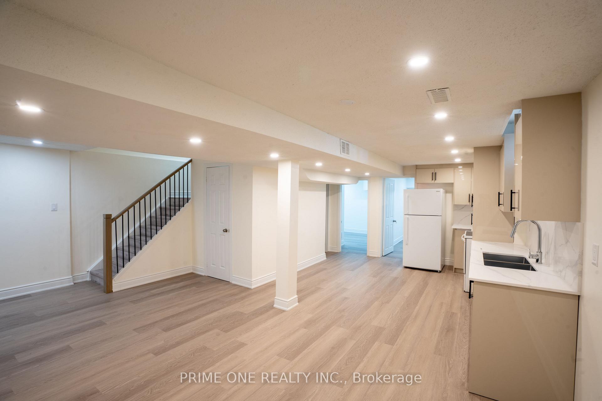 Photo 33 of 3290 Cambourne Crescent, Mississauga, Meadowvale — HOMEH