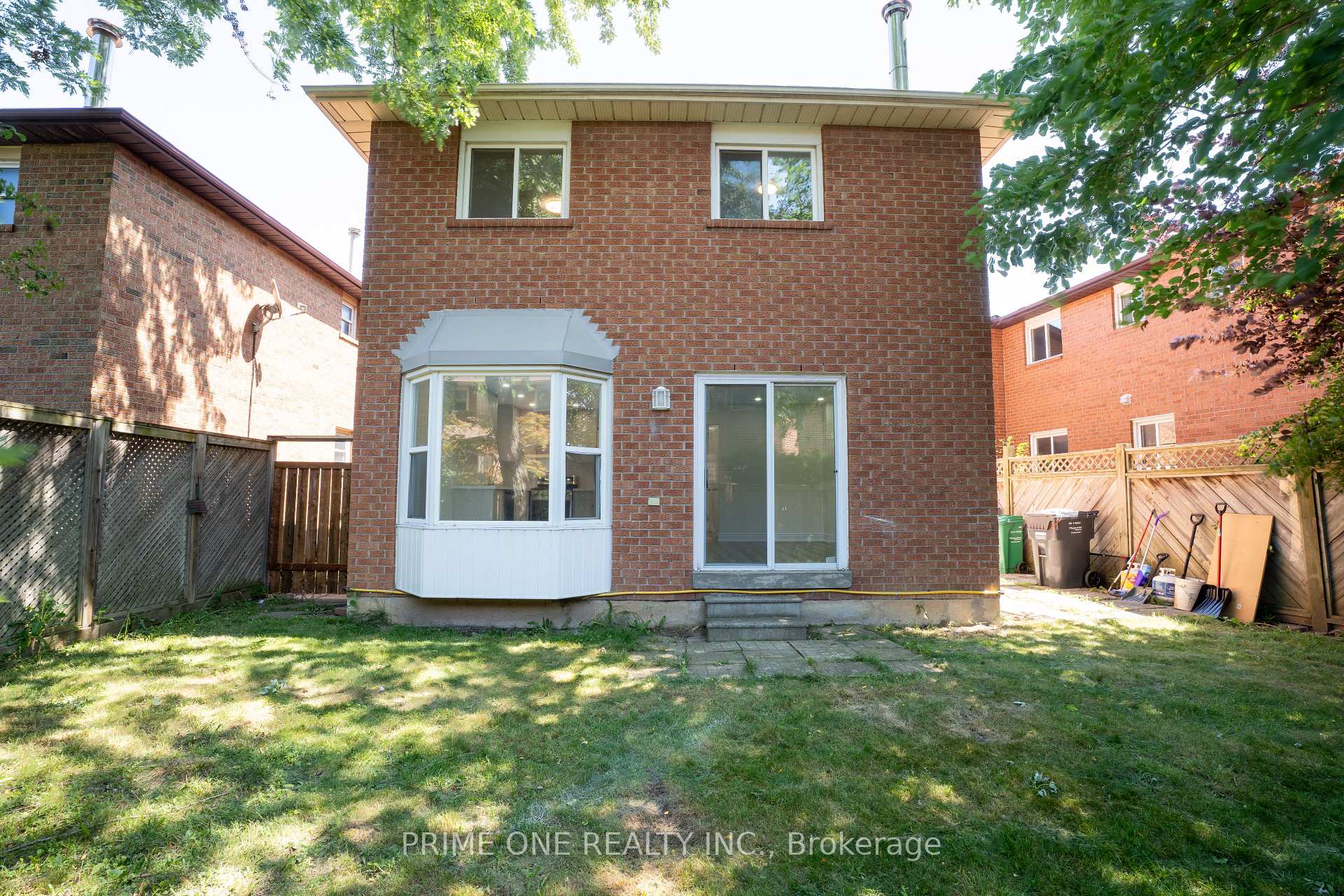 Photo 42 of 3290 Cambourne Crescent, Mississauga, Meadowvale — HOMEH