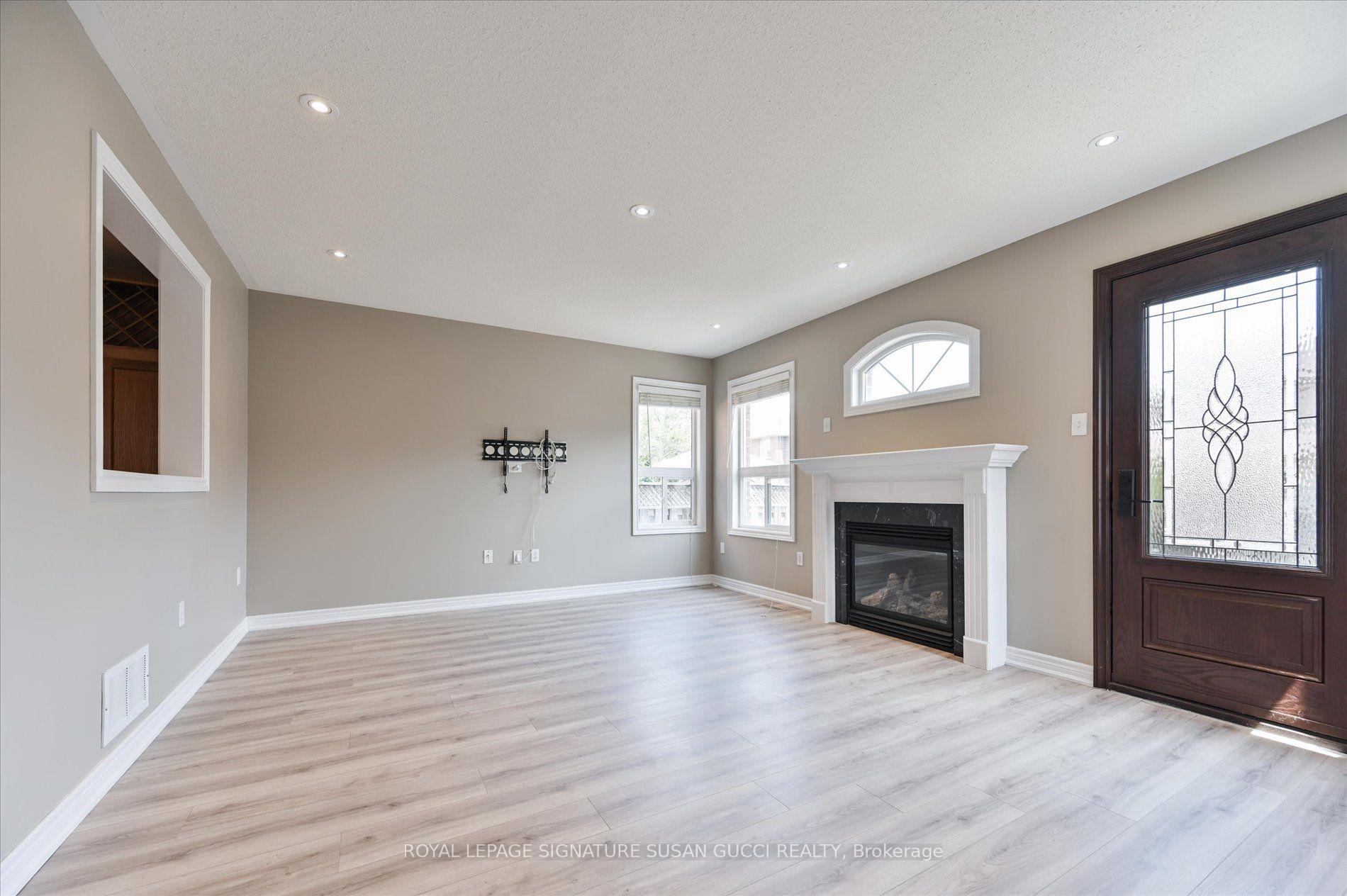 Photo 7 of 51 Landsdown Crescent, Markham, Wismer — HOMEH