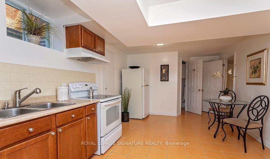 Photo 8 of Unit Basement, 2814 Windjammer Road, Mississauga, Erin Mills — HOMEH