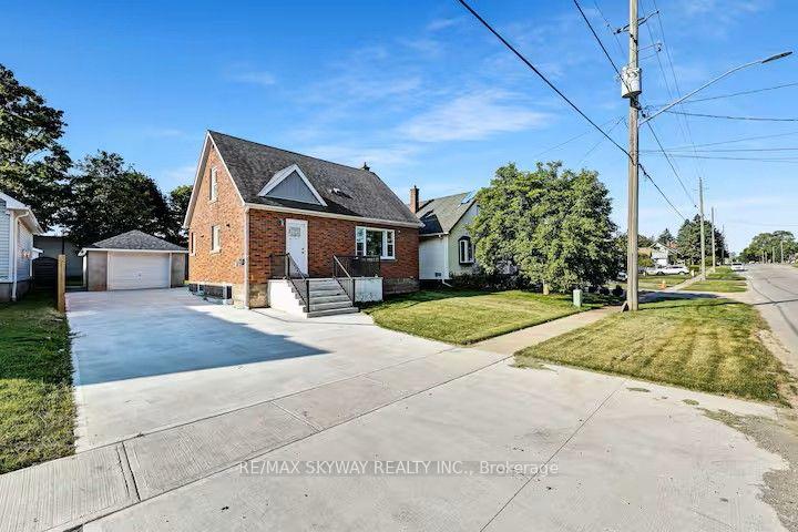 Photo of 6292 Bellevue Street