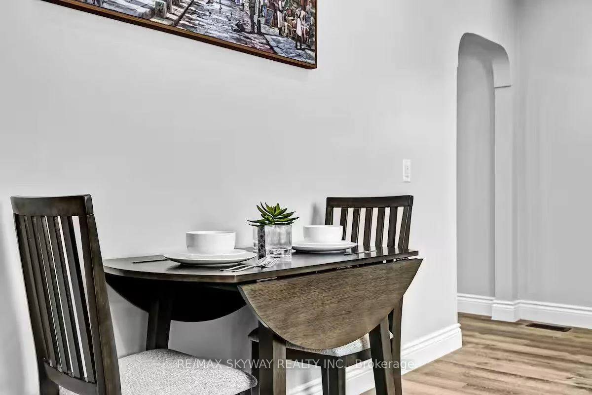 Photo 17 of 6292 Bellevue Street, Niagara Falls, Morrison — HOMEH