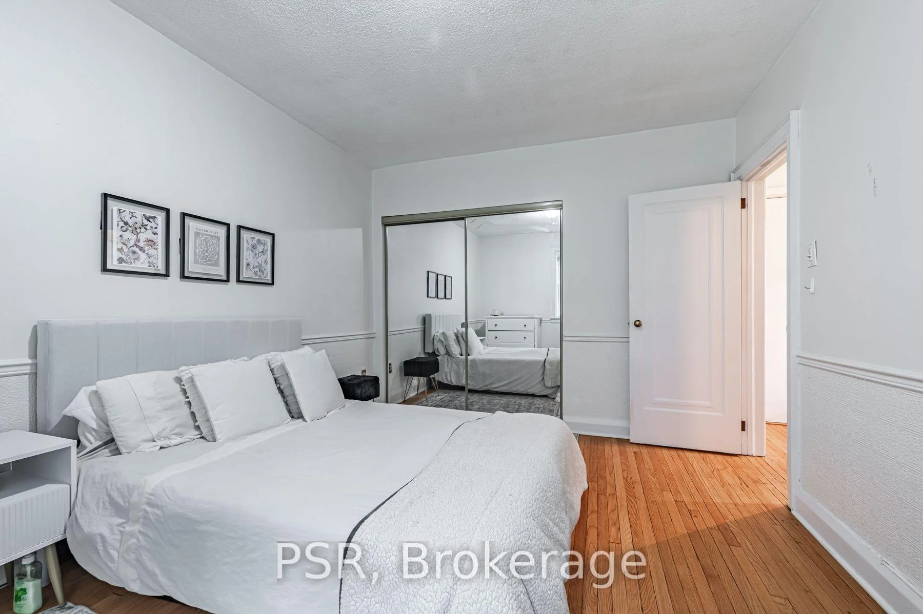 Photo 18 of Unit 108, 480 Oriole Parkway, Toronto, Yonge-Eglinton — HOMEH