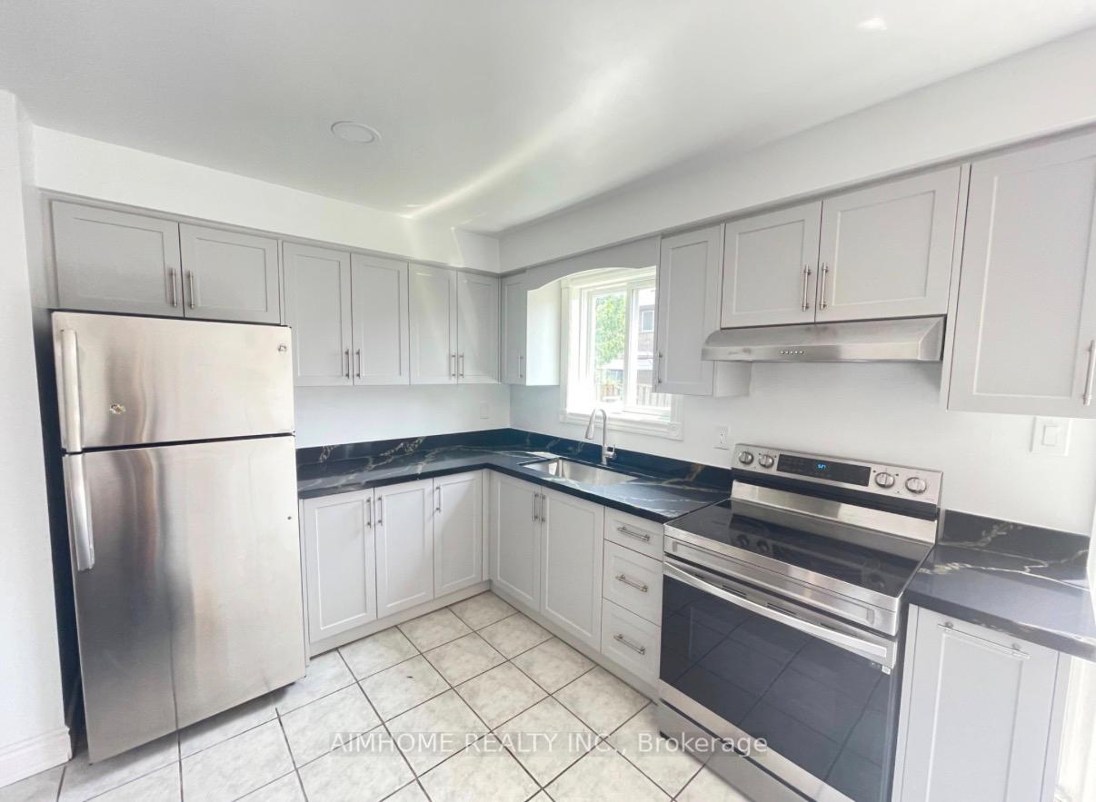 Photo 6 of 21 Maitland Drive S, Markham, Milliken Mills West — HOMEH