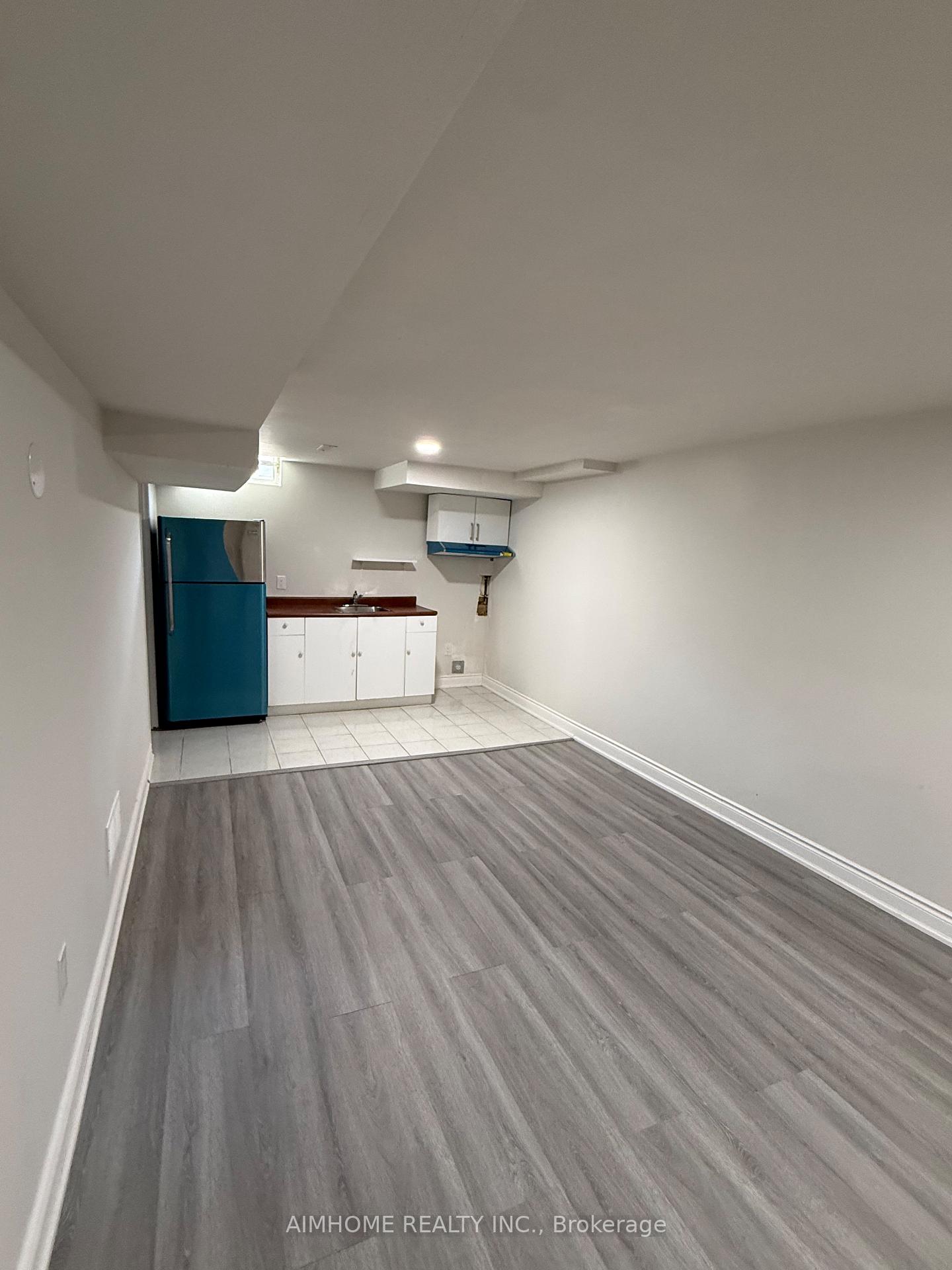 Photo 20 of 21 Maitland Drive S, Markham, Milliken Mills West — HOMEH