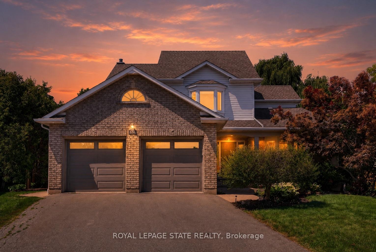 Photo 1 of 5140 Crimson King Way, Lincoln, Beamsville — HOMEH