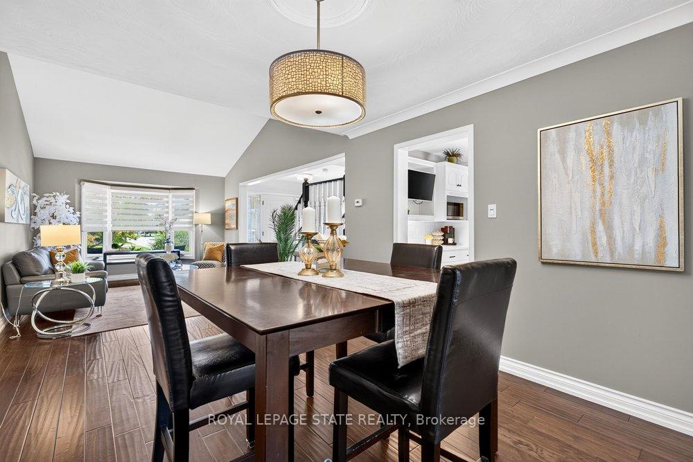 Photo 6 of 5140 Crimson King Way, Lincoln, Beamsville — HOMEH