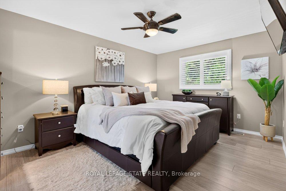 Photo 9 of 5140 Crimson King Way, Lincoln, Beamsville — HOMEH