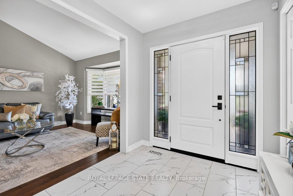 Photo 14 of 5140 Crimson King Way, Lincoln, Beamsville — HOMEH