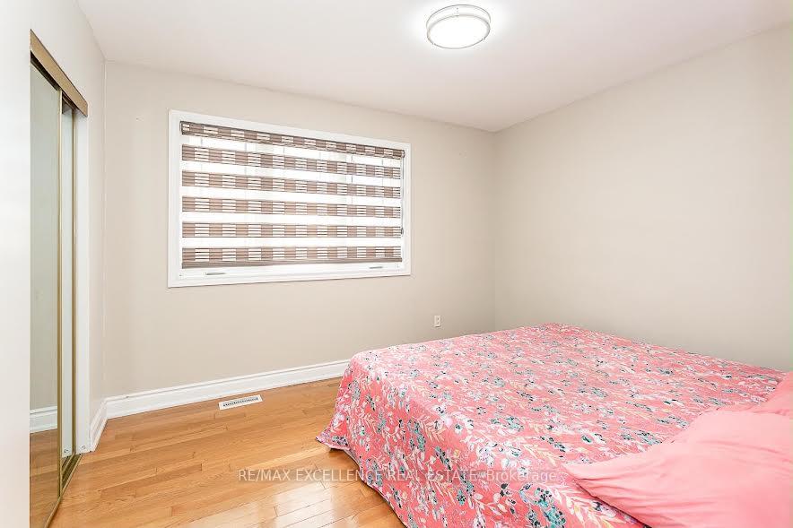 Photo 14 of 7208 Hermitage Road, Mississauga, Malton — HOMEH
