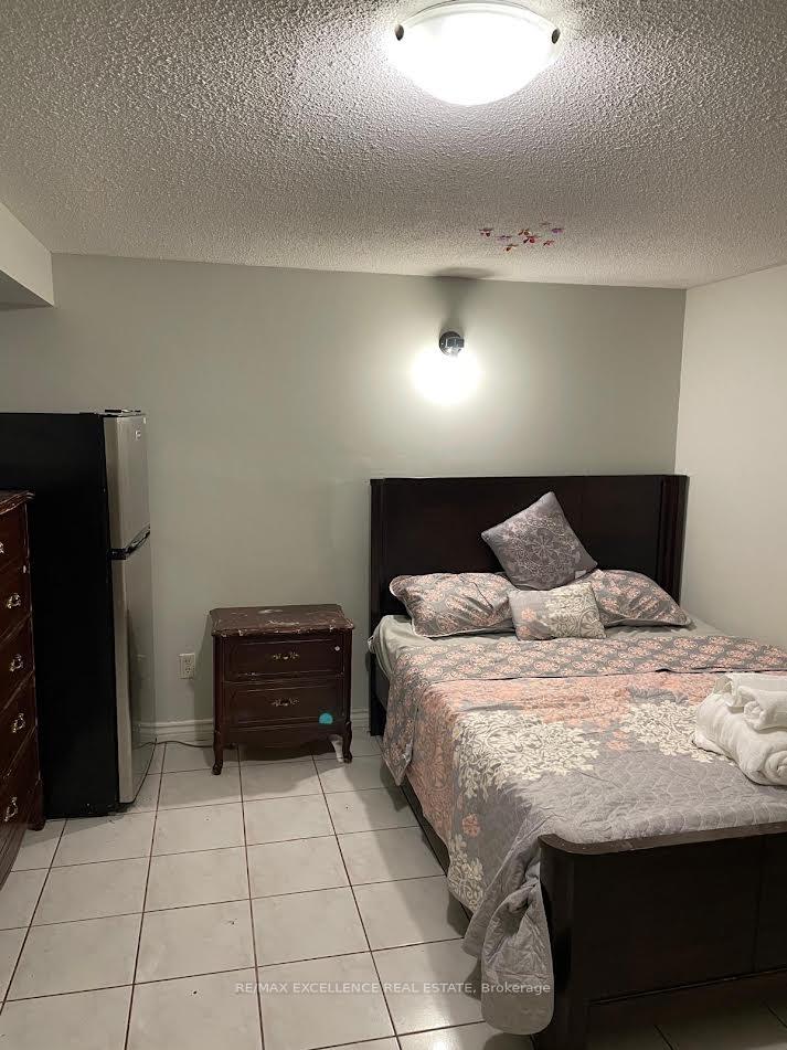 Photo 20 of 7208 Hermitage Road, Mississauga, Malton — HOMEH